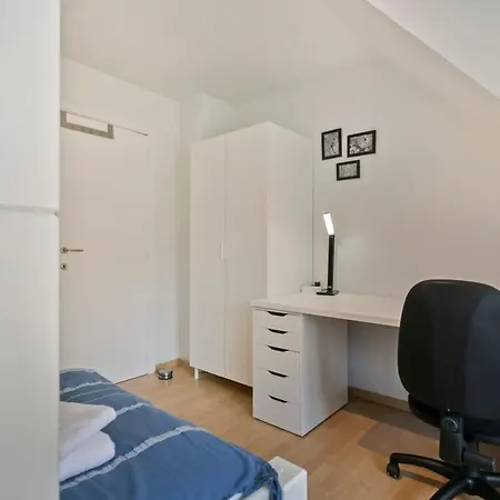 Huswell - Summer-house With Sunny Garden Nearby Holiday home Knokke-Heist