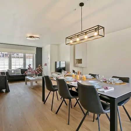 Holiday home Huswell - Summer-house With Sunny Garden Nearby Knokke-Heist
